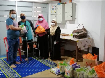 Sumbangan bekalan makanan Ramadhan 2020 kepada keluarga fakir miskin bersama Dato’ Haji Mohd Zaidi B