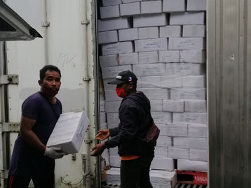 SEDEKAH KURMA DARIPADA MOFAZ.