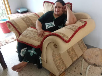 Sedekah sofa & peti sejuk kepada keluarga asnaf.