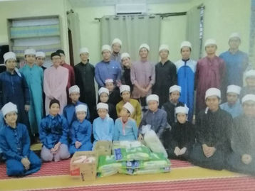 SEDEKAH MAKANAN BAGI ANAK YATIM DAN ANAK ASNAF FAKIR MISKIN SEKOLAH TAHFIZ MAWADDAH PUCHONG 1 DIS