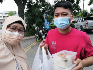 INFAQ MAKANAN BERBUKA PUASA