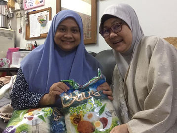 sumbangan makanan kepada keluarga asnaf & fakir miskin.