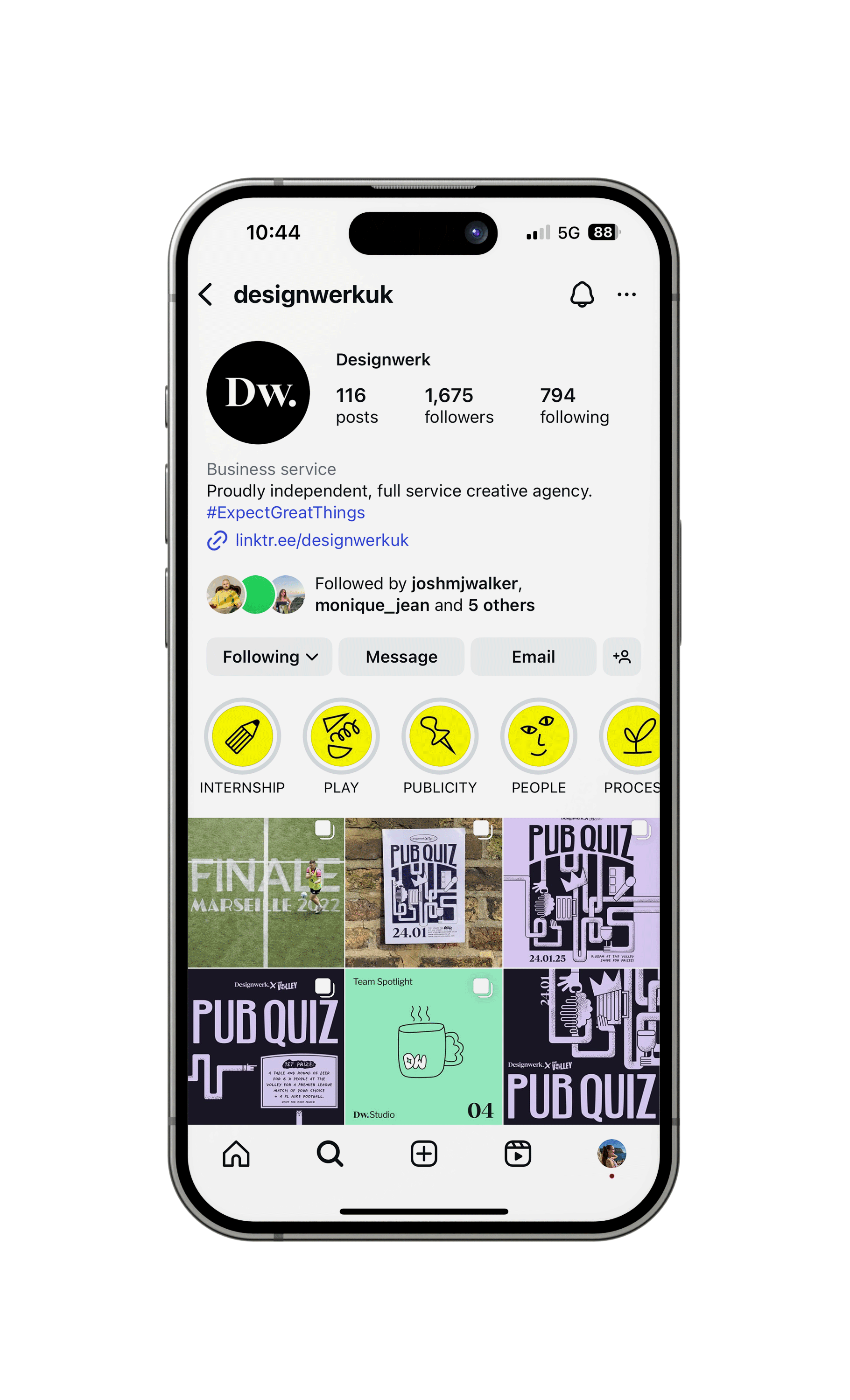 socials-gif-no-drop-shadow 2.gif