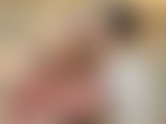 A fun, romantic engagement session at Richmond’s Maymont Park featuring glowing fall foliage and natural, heartfelt moments.