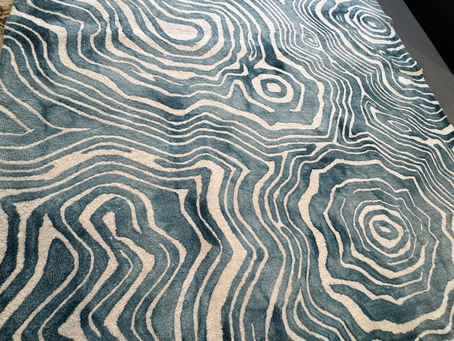 rayon/ viscose/ wool blend tufted rug