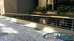 Guarda-corpo em aço inox