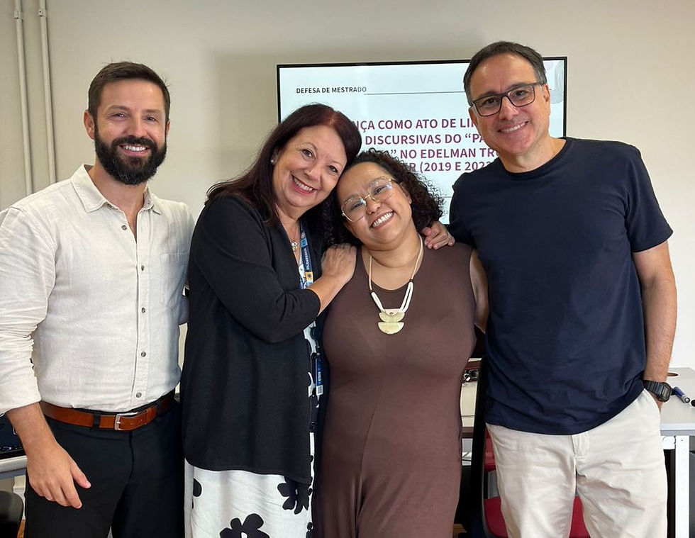 Dissertação aprovada na Famecos aborda Confiança como um ato de linguagem: visadas discursivas do “Pacto da Confiança” no Edelman Trust Barometer (2019 e 2022)
