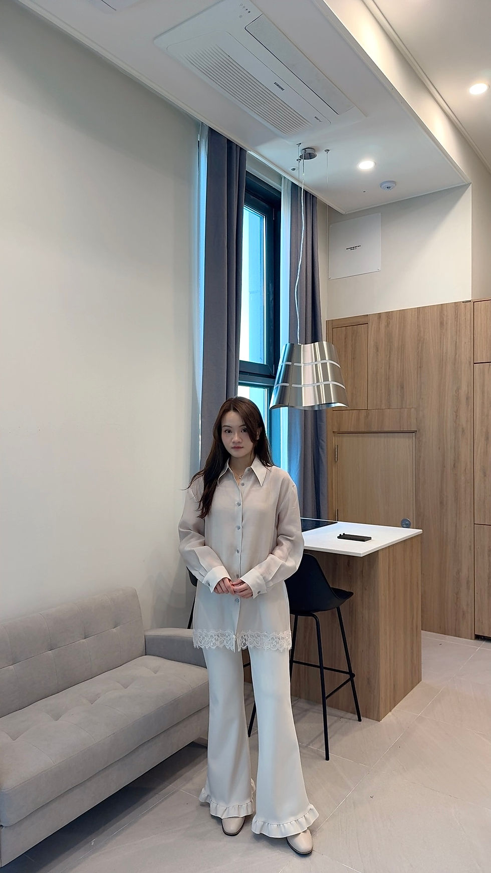 Thumbnail: P4013 [2色] Ruffle褲腳彈性長褲