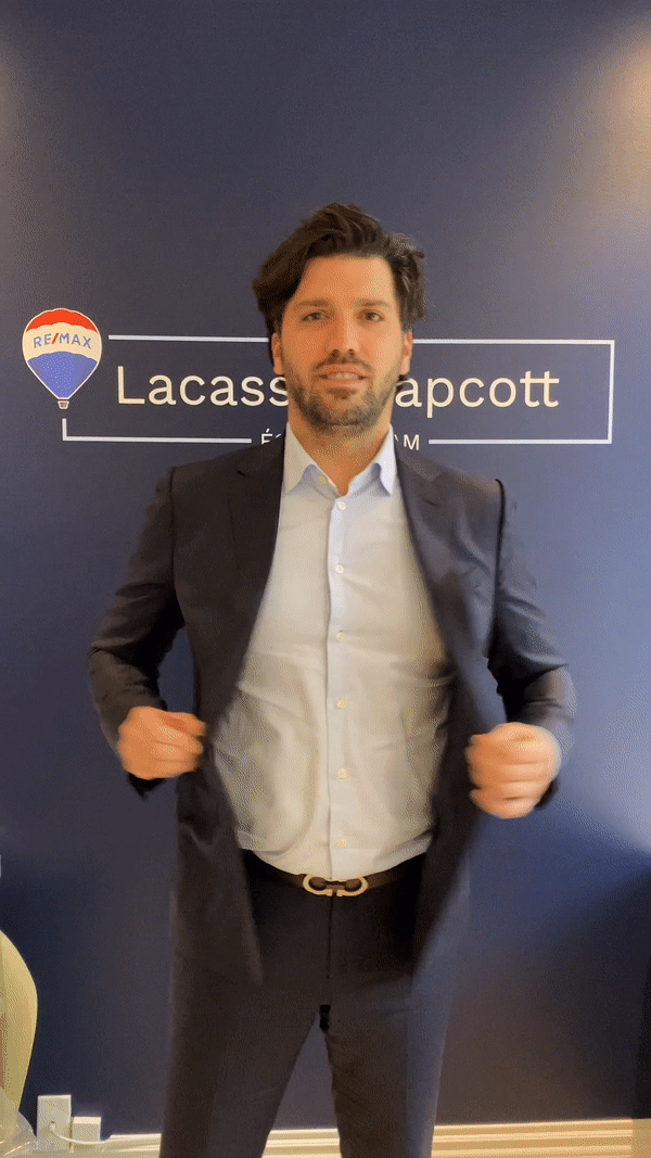 ezgif.com-gif-maker (1).gif