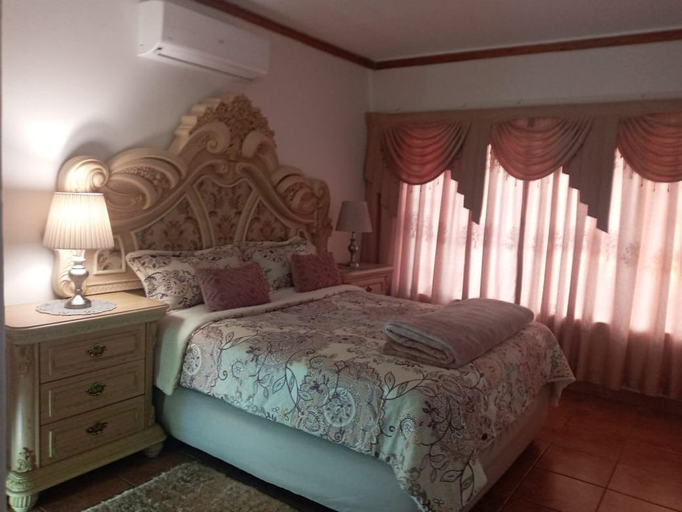 Thumbnail: Townhouse in popular complex