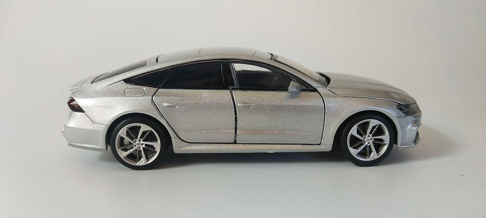 Miniatura: Audi A7 (Tayumo) 1/32 Plata