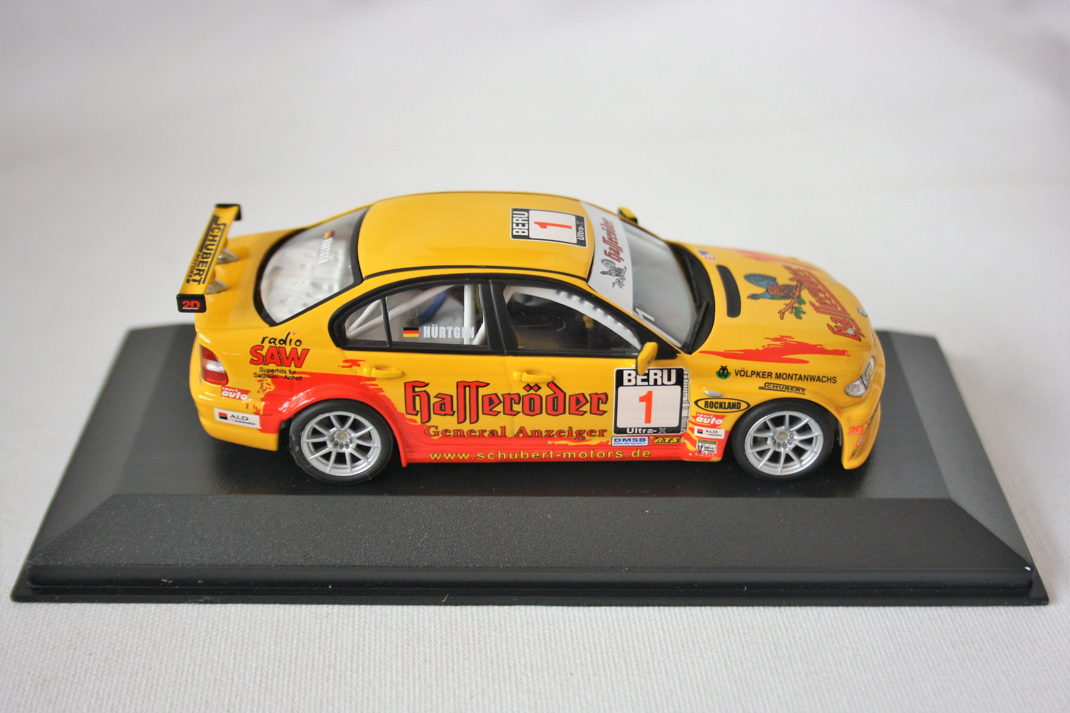 Bmw 320i Deutsche 2004 Claudia Hürtgen (Minichamps) 1/43