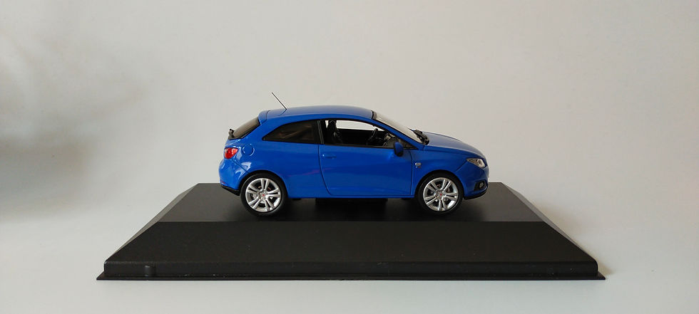 Miniatura: Seat Ibiza SC 2013 (Schuco) Azul 1/43