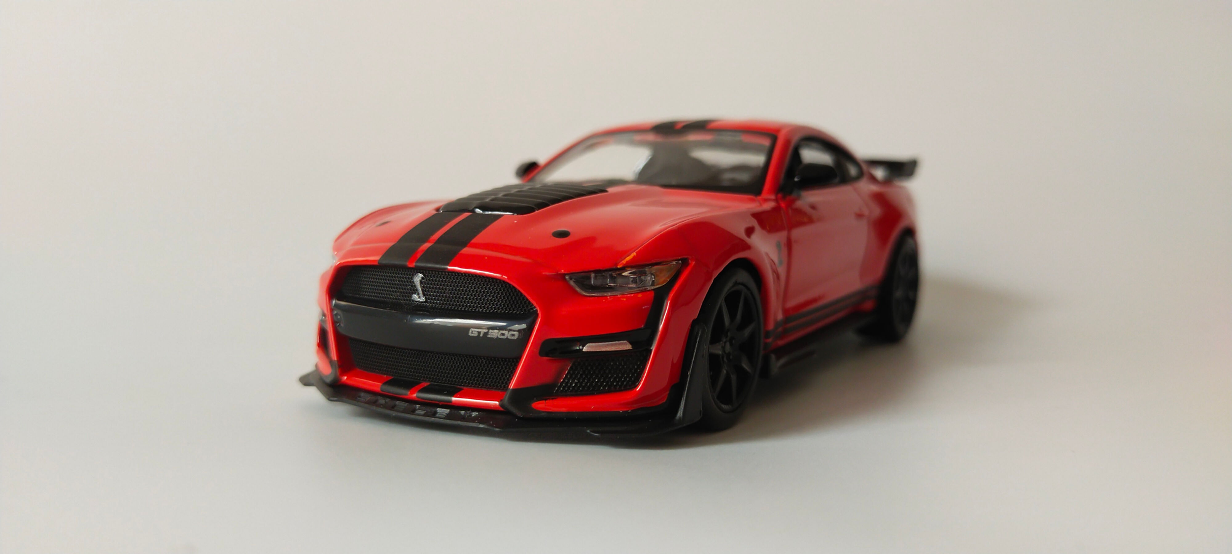 Ford Mustang Shelby GT500 2020 (Burago) Rojo 1/32