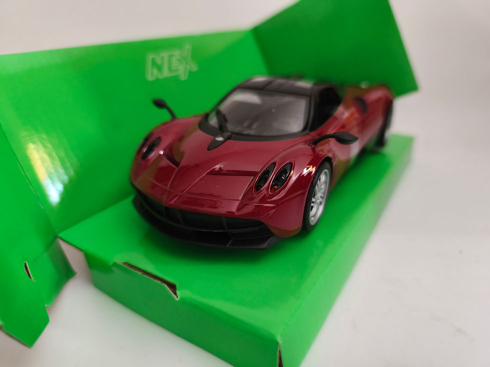 Miniatura: Pagani Huayra (Welly) 1/24