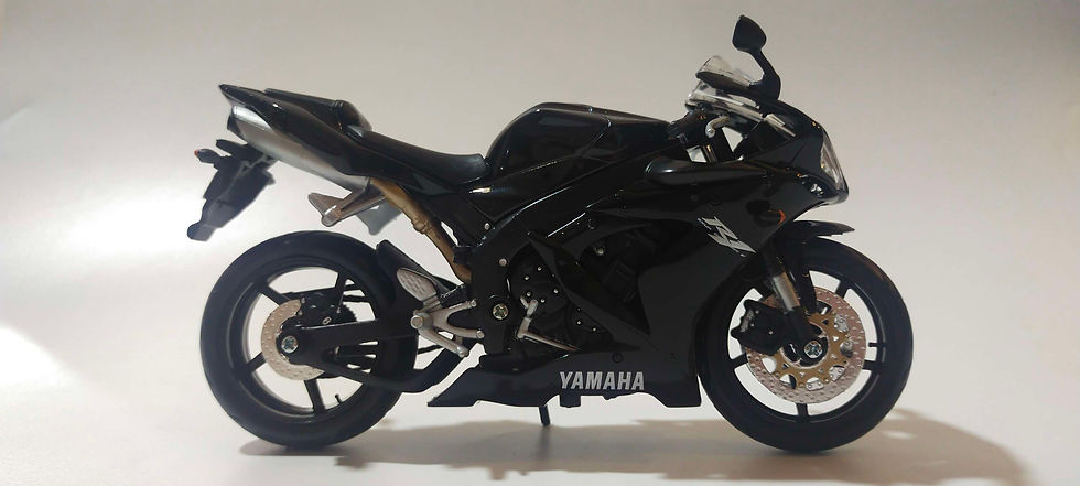 Miniatura: Yamaha YZF-R1 (Maisto) Negra 1/12