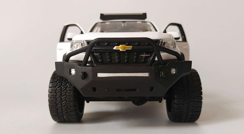 Miniatura: Chevrolet Colorado ZR2 2017 (Maisto) Blanco 1/24