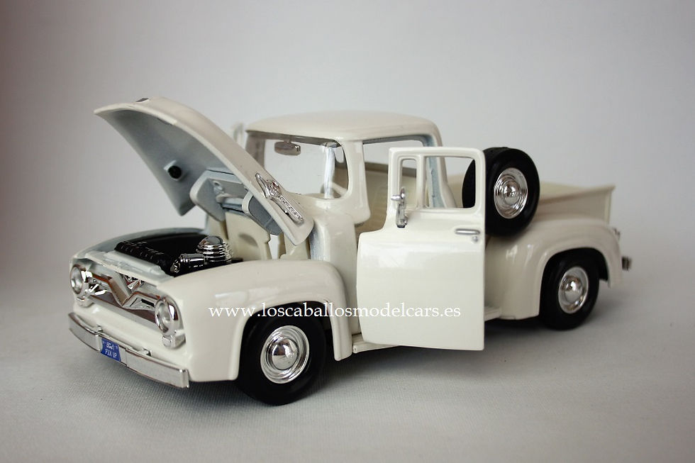 Miniatura: Ford F-100 Pickup 1955 (Motor Max) Blanco 1/24
