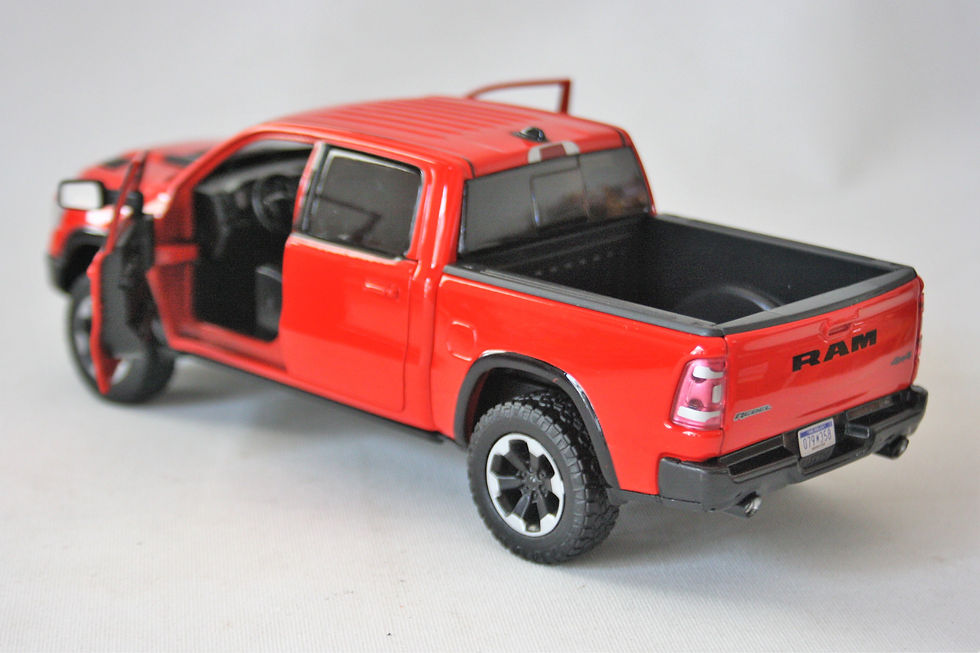 Miniatura: Dodge Ram 1500 Crew Cab Rebel 2019 (Motor Max) Rojo 1/24