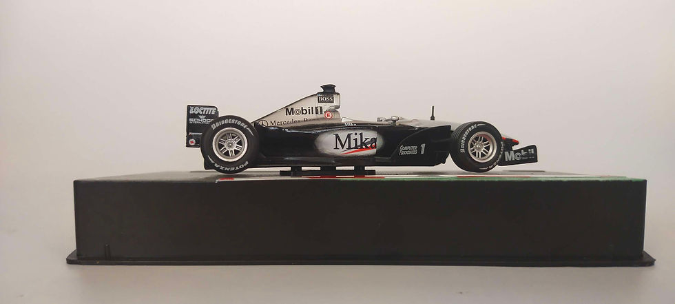 Miniatura: Fórmula 1 McLaren MP 4/14 1999 Mika Hakkinen (Atlas) 1/43