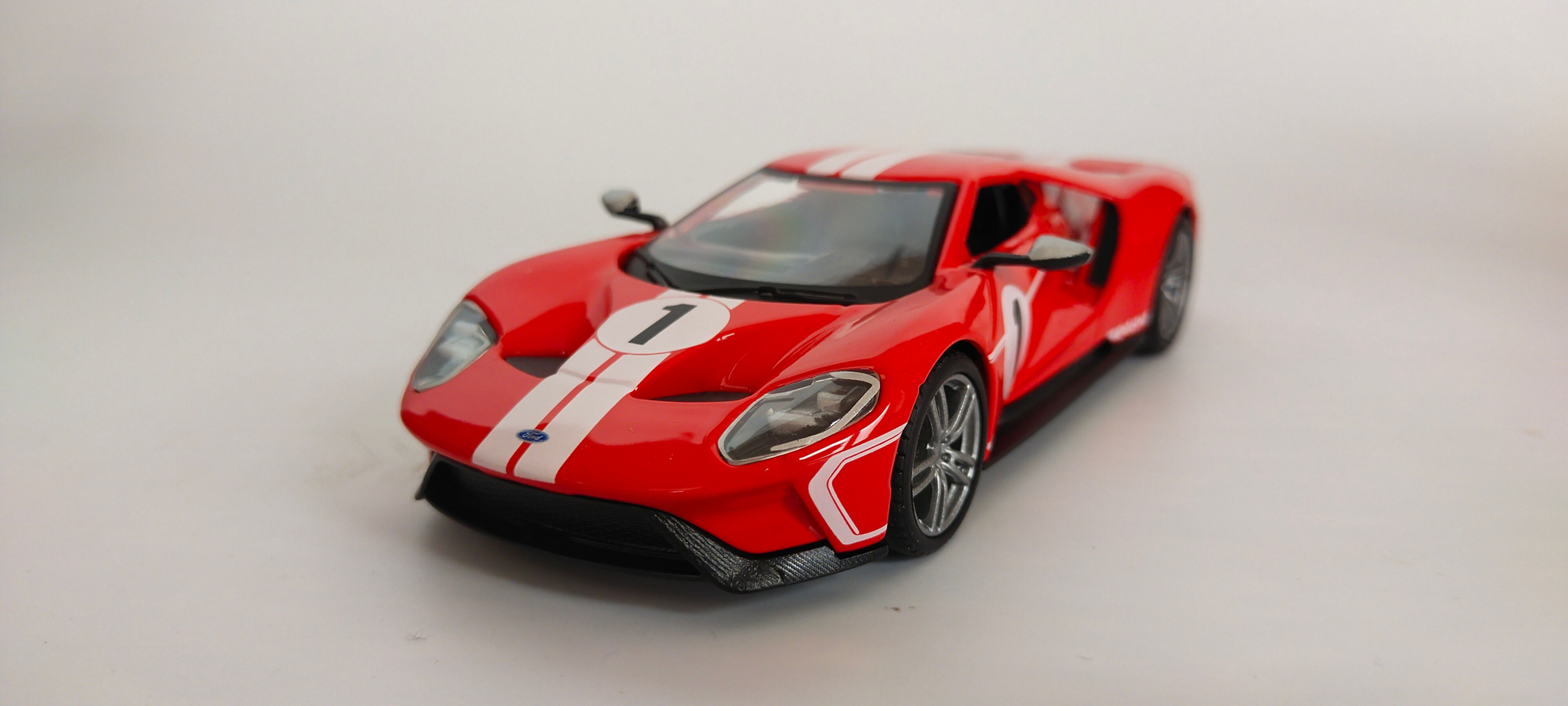 Ford GT 2018 (Burago) Rojo 1/32