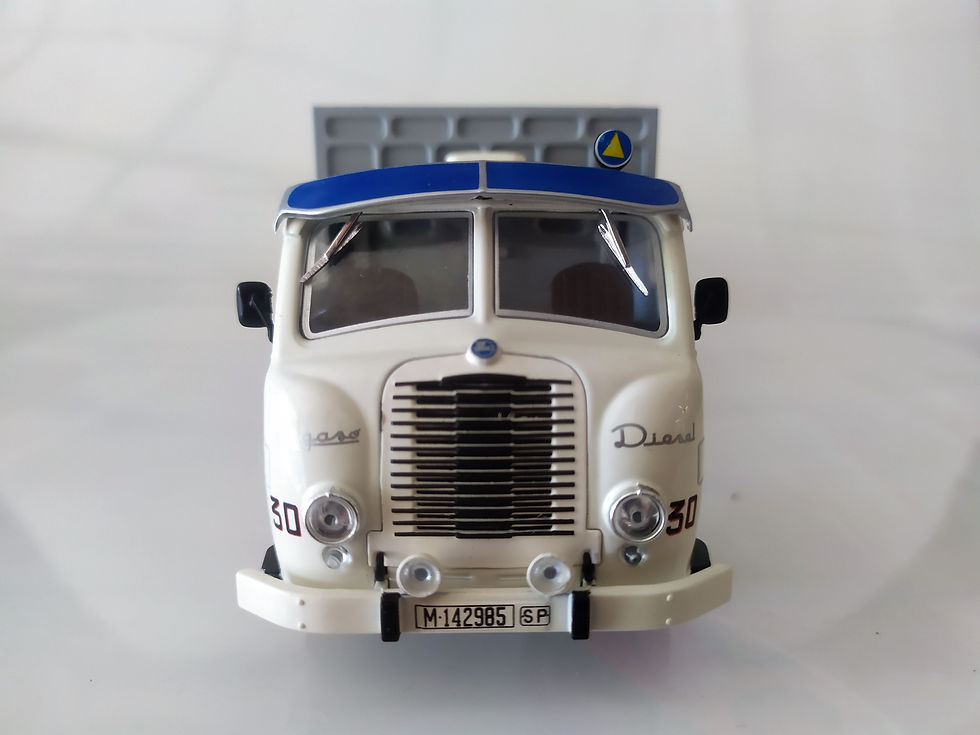 Miniatura: Camion Pegaso II Z-202 1956 Transportes del Mazo Madrid (Atlas) Blister 1/43