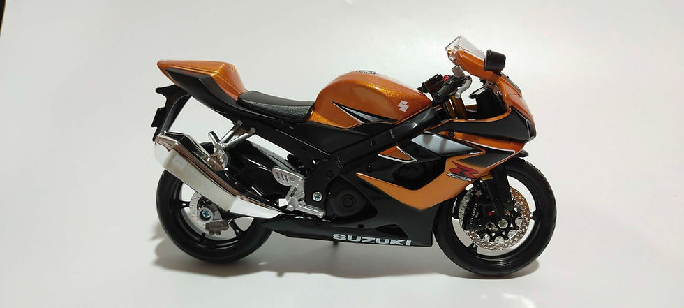 Miniatura: Suzuki GSX R1000 (Maisto) 1/12