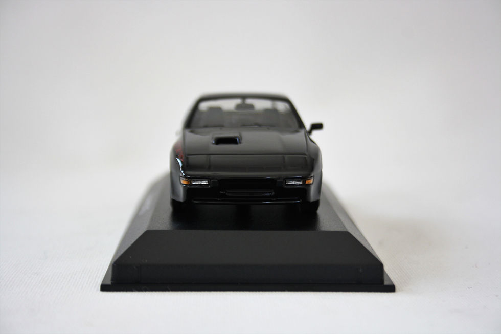Miniatura: Porsche 924 GT 1981 (Minichamps)