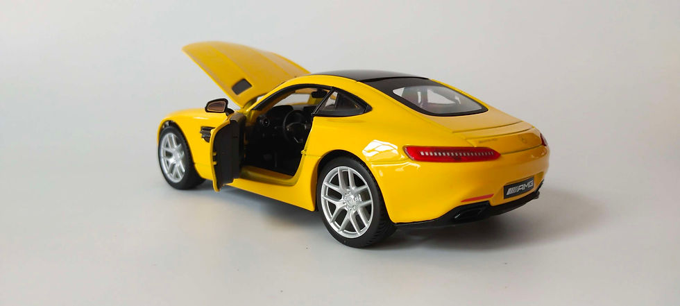 Miniatura: Mercedes-AMG GT (Maisto) Amarillo 1/24