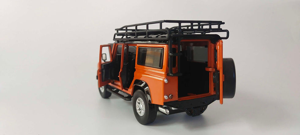 Miniatura: Land Rover Defender 110 (Tayumo) Naranja 1/32