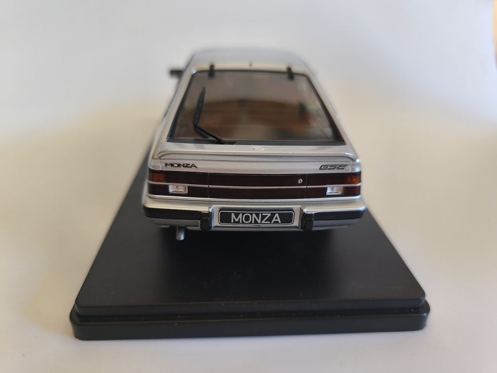 Miniatura: Opel Monza A2 GSE (WhiteBox) 1/23