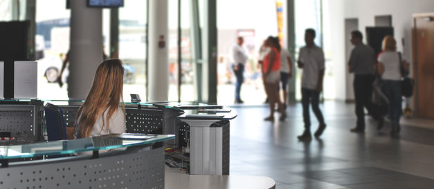 EQUIPAJE PERSONAL, FRANQUICIA Y AUTO DECLARACIÓN .