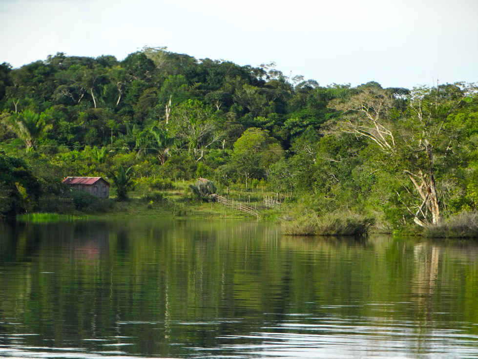body-of-water-3228741_1920.jpg