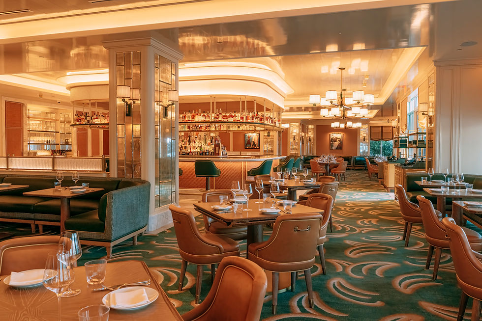 Bourbon Steakhouse Seatgate Hotel & Spa