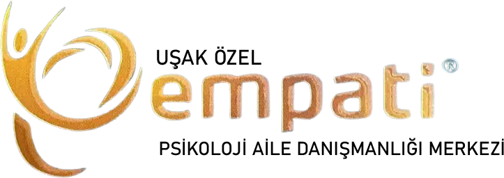 Empati logosu, altın sarısı renklerde. Tasarımda marka adı yer almaktadır, Empati detayları sunuluyor.