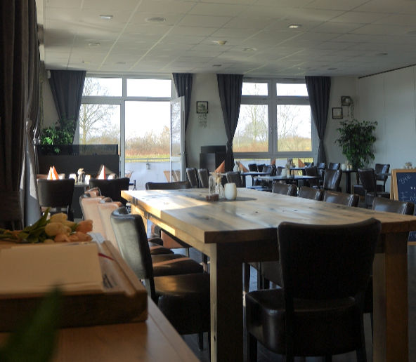 Gemütlicher Gastraum für Events und Catering im Restaurant Smager Fleckeby