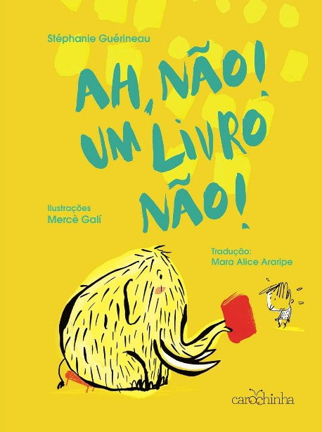 Capa do livro. Um elefante oferece um livro a uma criança surpresa e constrangida.