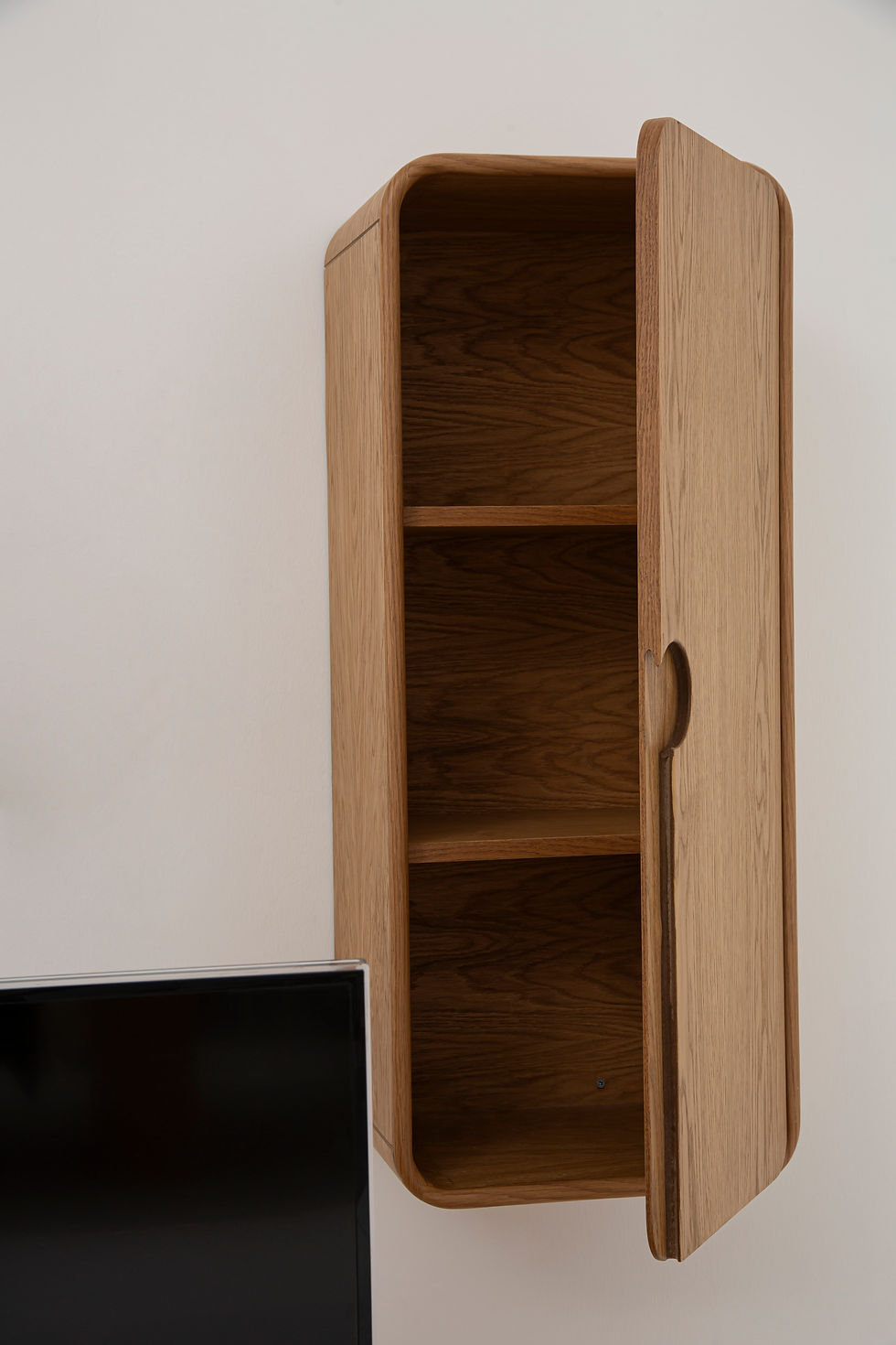 Küçük resim: MARSEL TV ÜNİTESİ