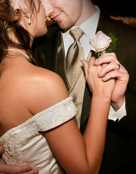 First Dance between Bride and Groom in Birmingham, AL