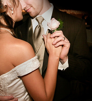 Wedding Couple Dancing