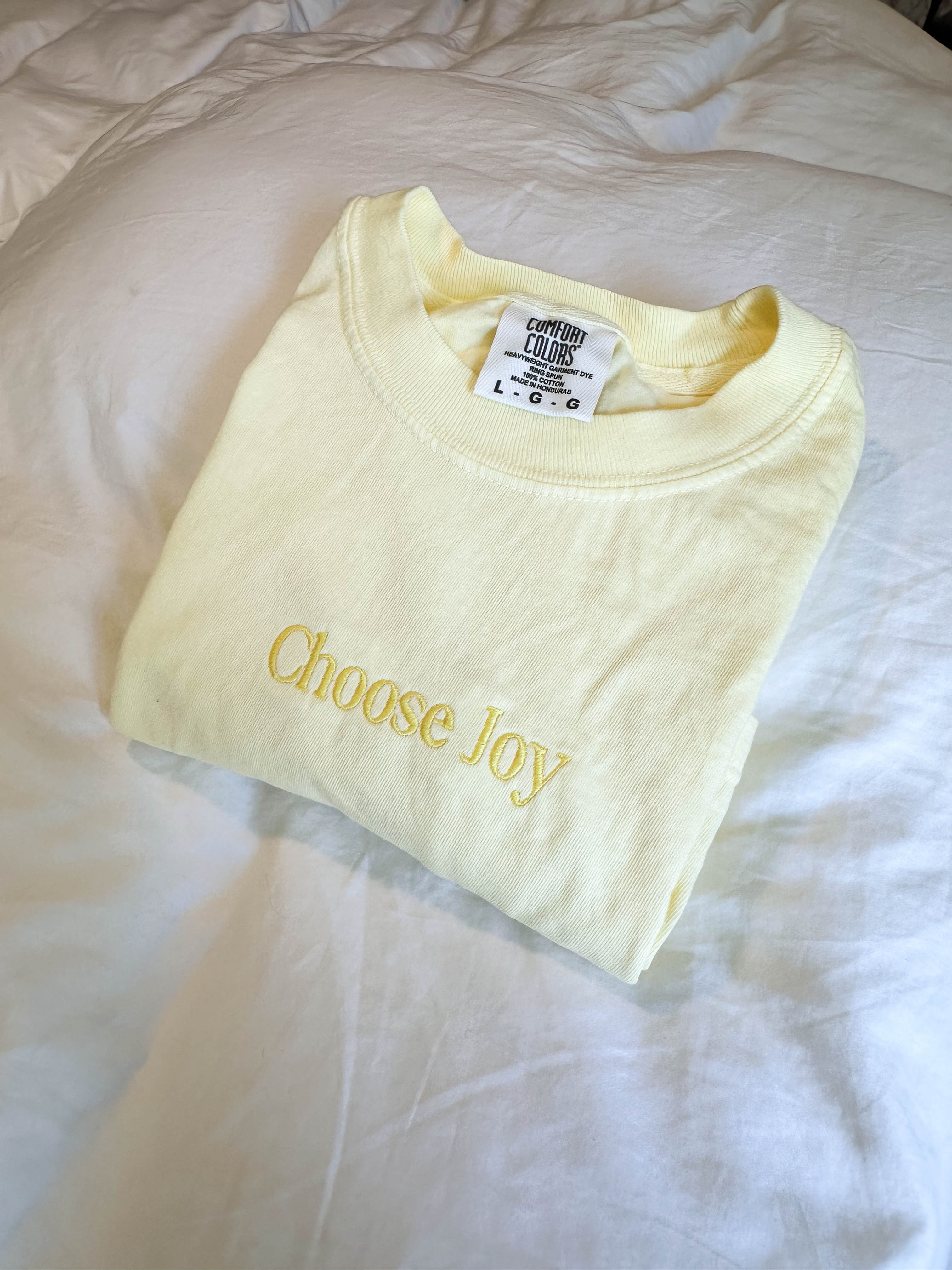 Choose Joy Tee