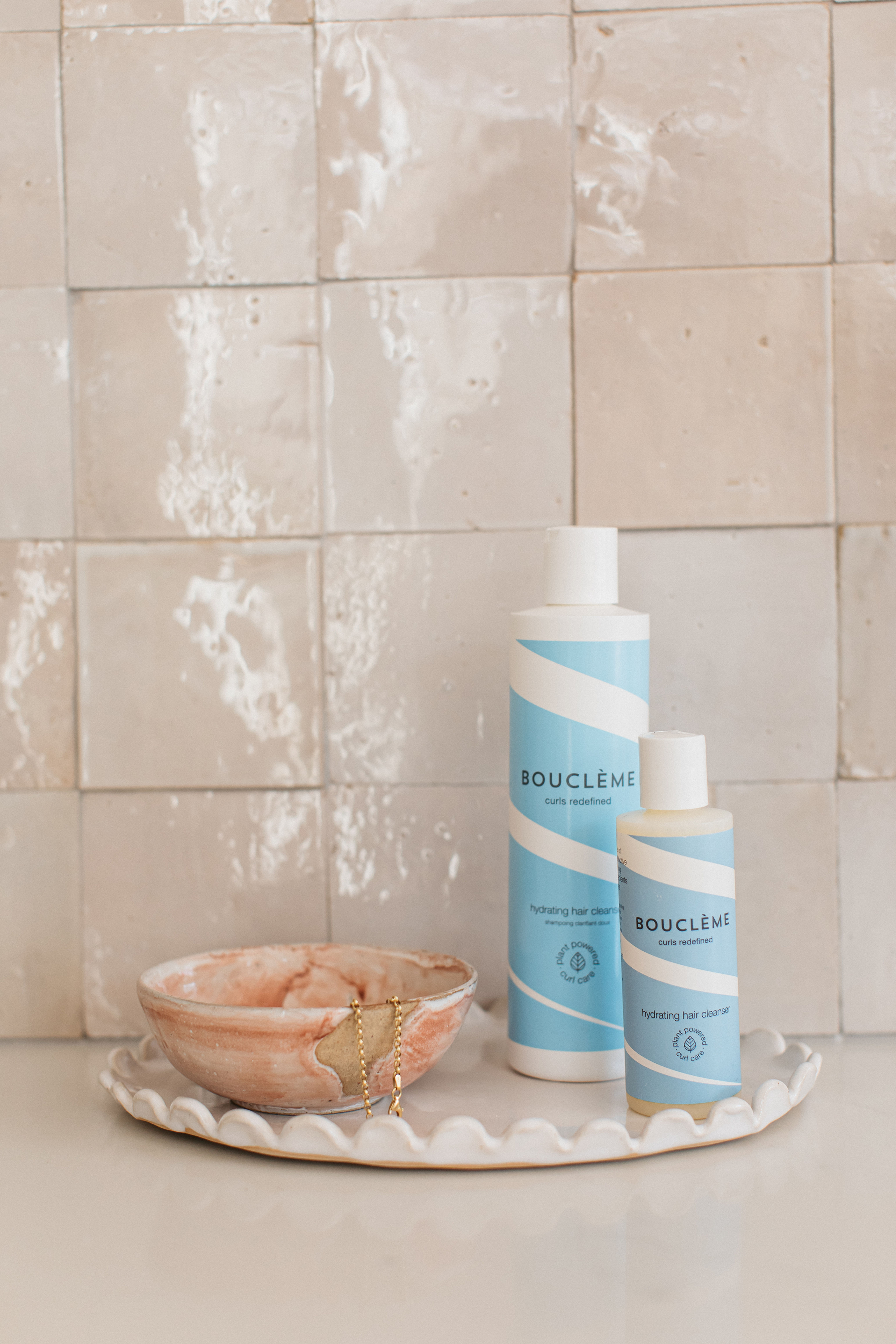 Hydrating Hair Cleanser voor diepe hydratatie en verzorging van droog haar.