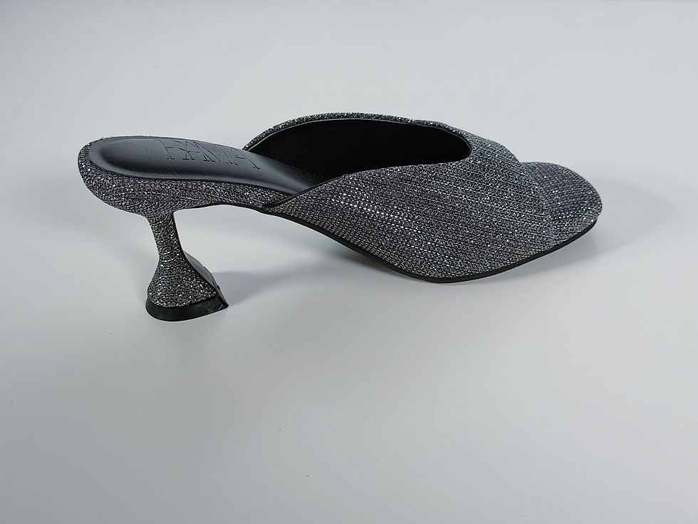 Thumbnail: Smoked Gray Shimmer Glitter Heel