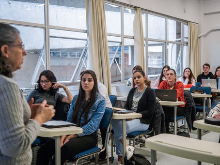 Inscrições para o segundo semestre de 2024 do Programa Universidade Gratuita terminam nesta sexta-feira