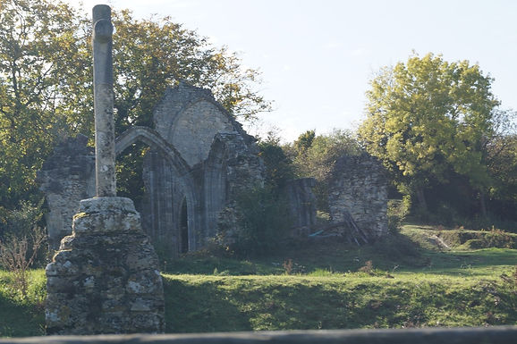 ruines d’une église à Ligerville.jpg