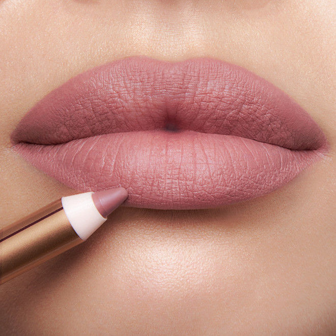 Прев'ю: Олівець для губ Charlotte Tilbury Collagen Lip Cheat (Pillow Talk Fair) mini