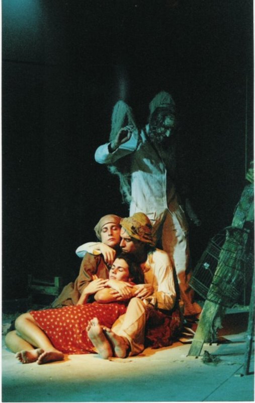 TEATRO DE FRENTE