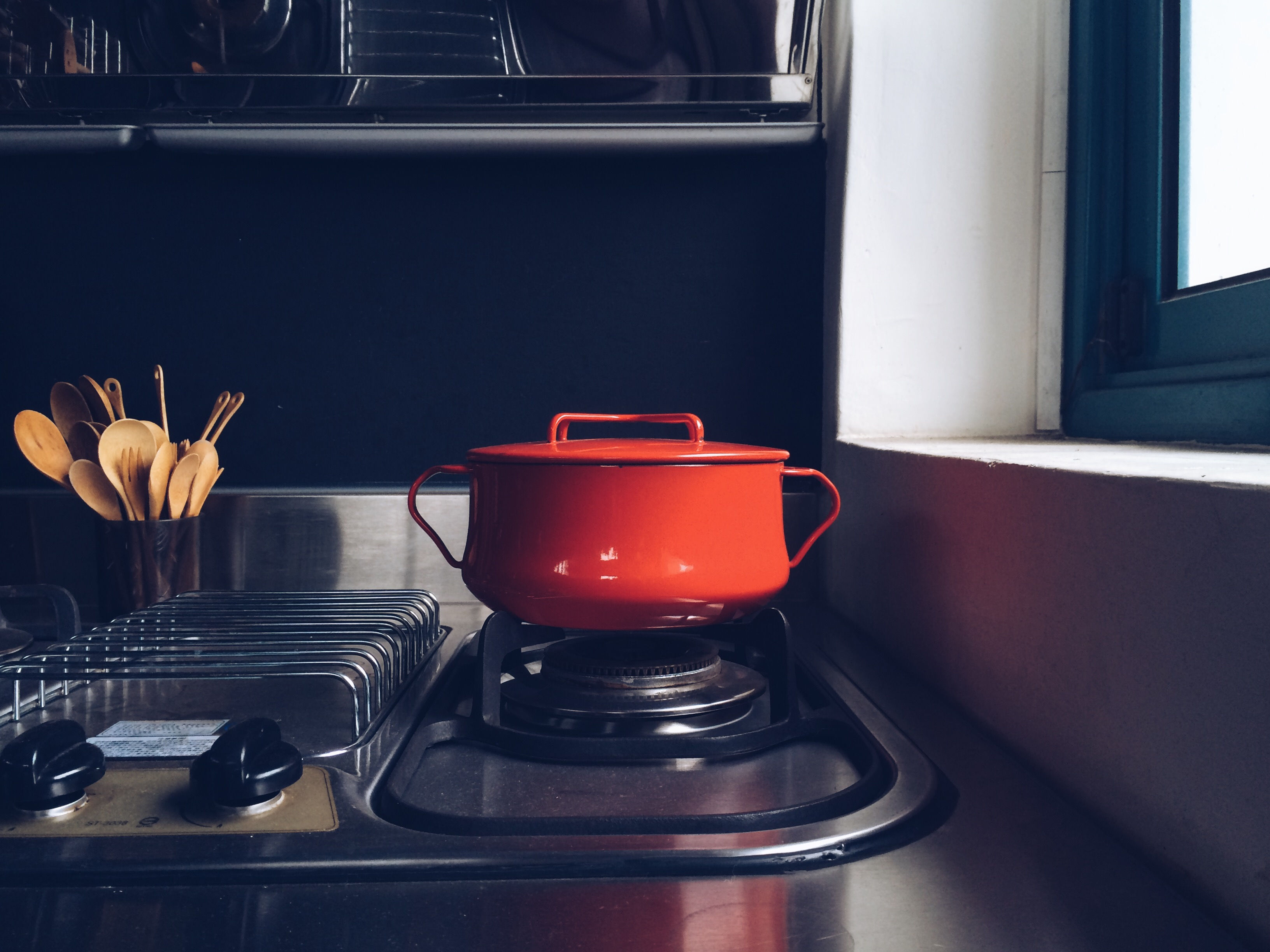 DANSK Kobenstyle  Enamel Casserole, Ø: 7.25.  Red
