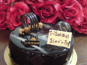 「３年目がスタート♪」　～アンフィニ･ビー福岡天神店～