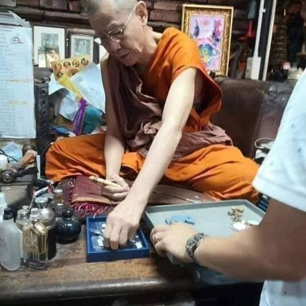 縮圖：⚜️阿贊速 2549 屈潑泰實韻 那朗澤度金⚜️